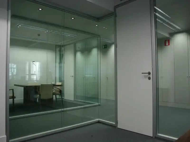 N+1 — Full-height glass partitions N+1 project — image 5