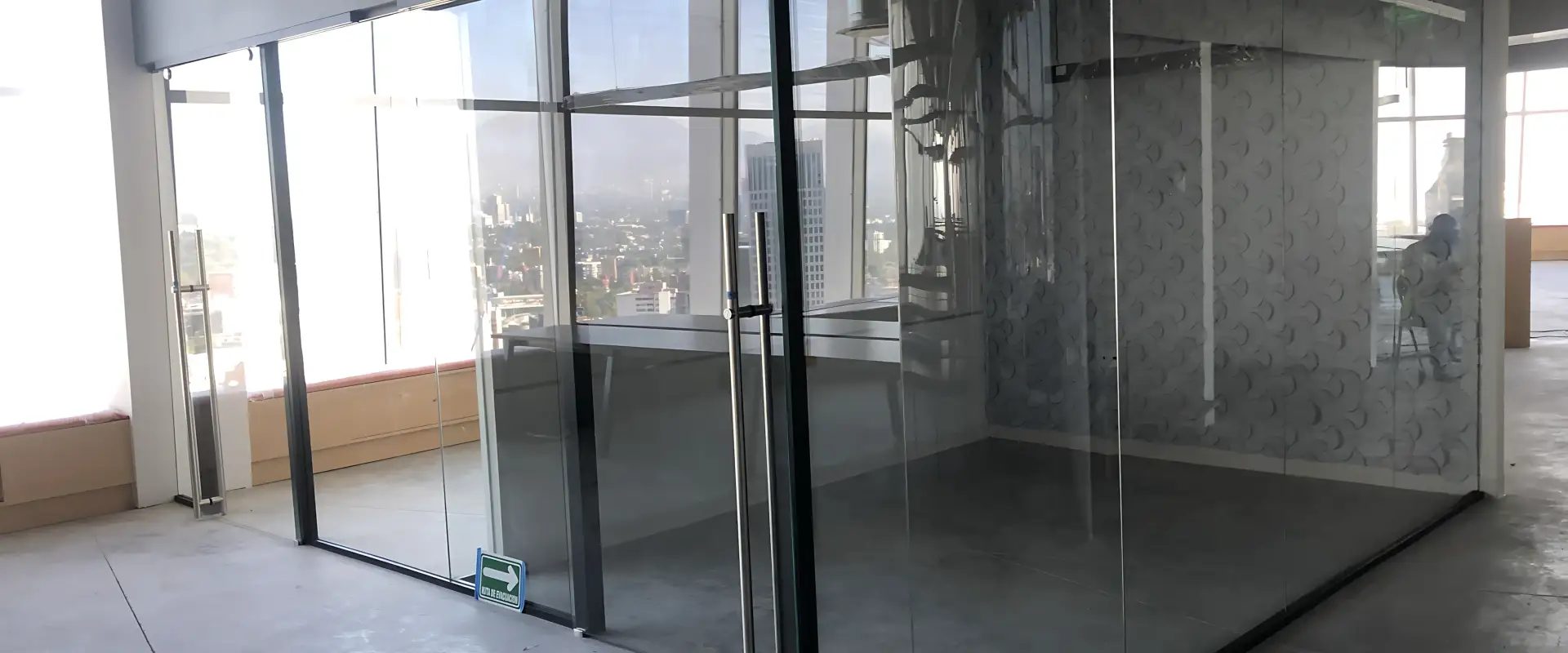 Clip — styleSMART double-glazed partitions Clip project — image 2
