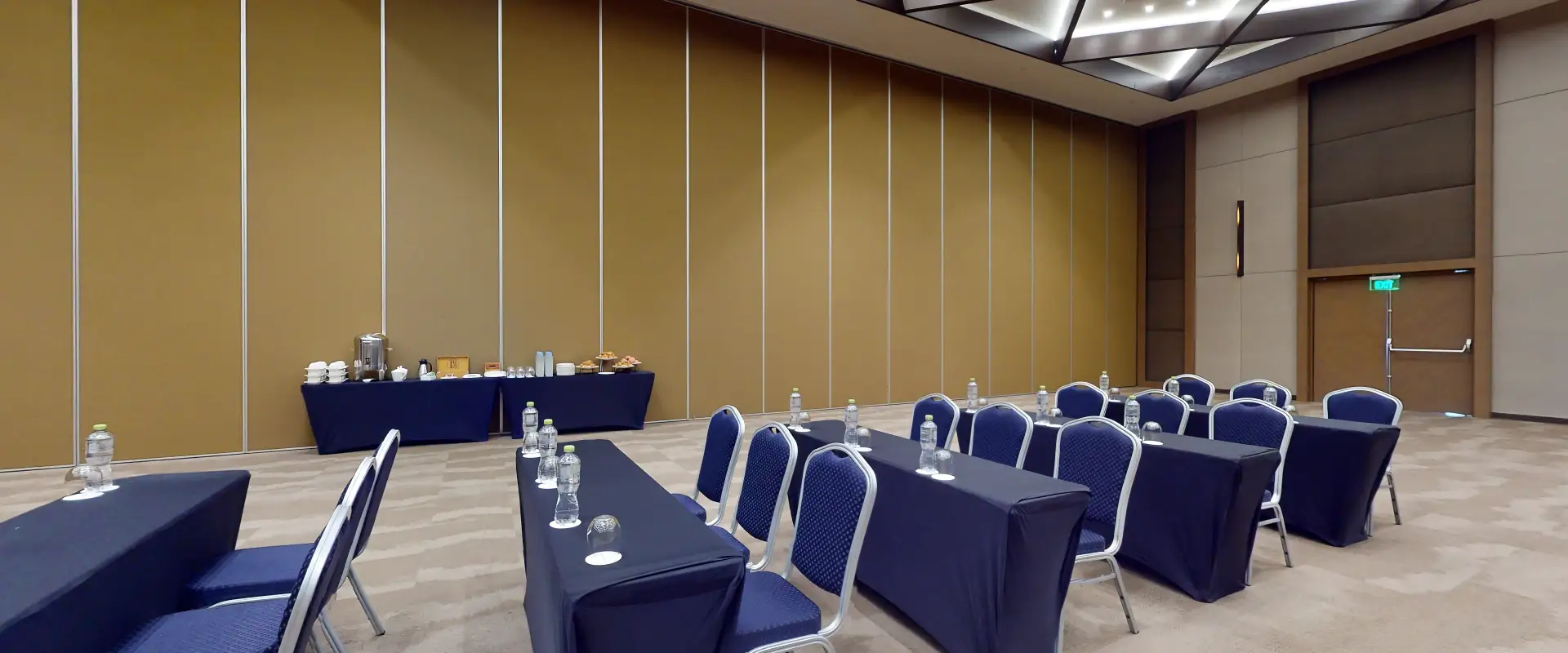 Royalton Splash — styleMOVE movable walls Royalton Splash project — image 1