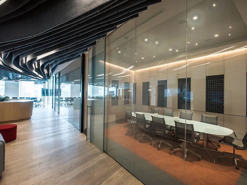 Mamparas divisorias de oficinas proyecto Cushman & Wakeflield en CDMX