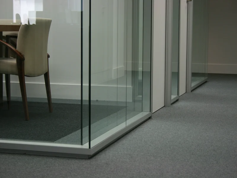 Mamparas divisorias de oficinas proyecto N+1 en MADRID ESPAÑA